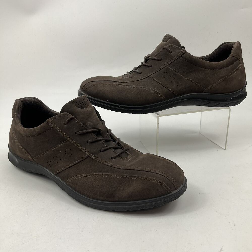 Ecco Womens Vintage 90s Sneakers Size 8.5 Brown Suede Casual Comfort Shoes